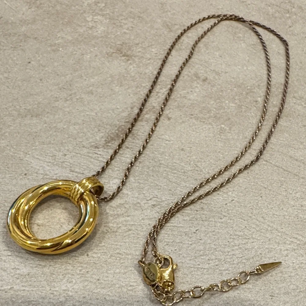 Missoma Lucy Williams Entwine Pendant Necklace - Picture 5 of 8